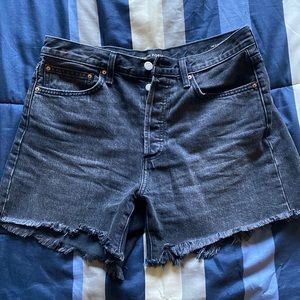Like new Denim Forum Ex-boyfriend Midi Shorts